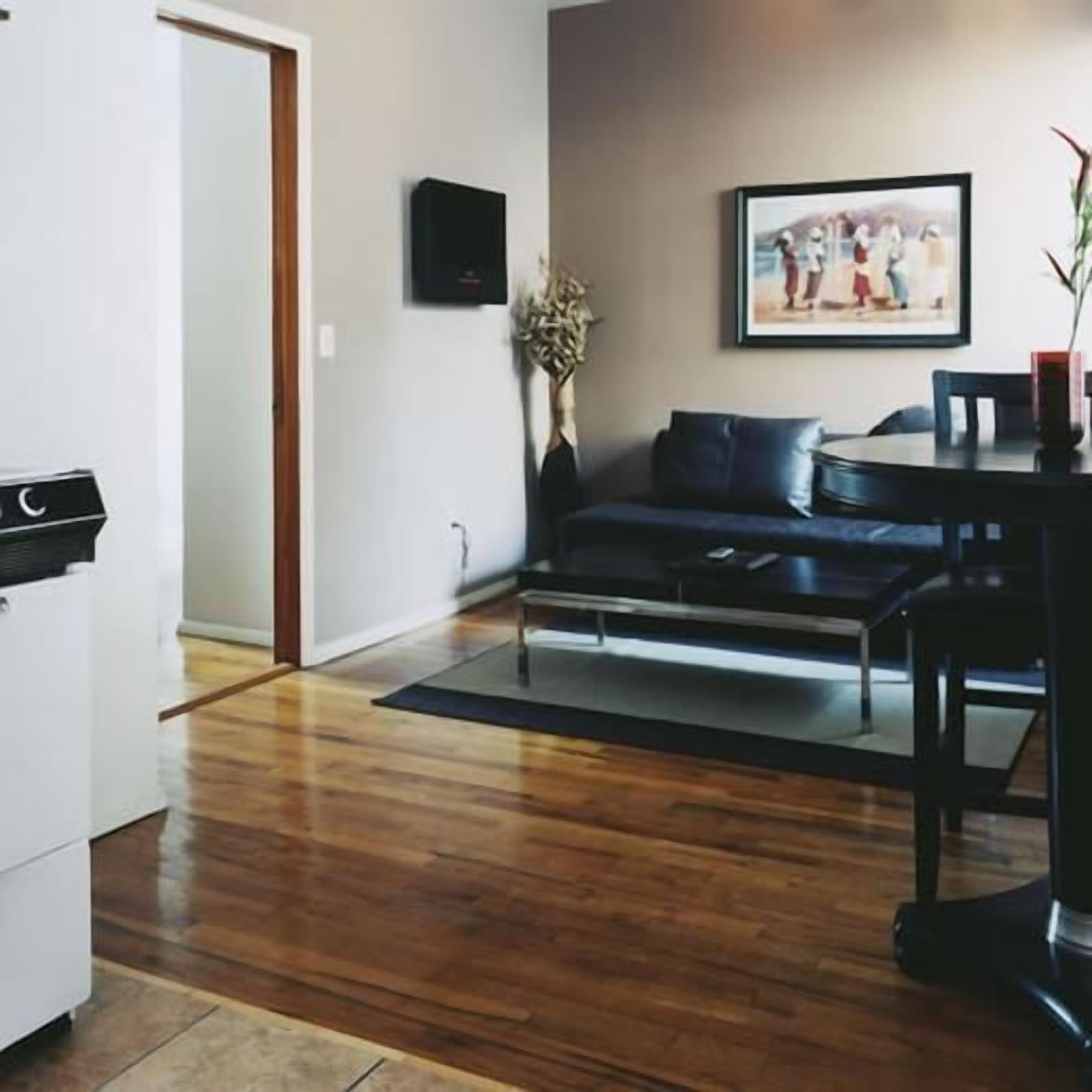 Off Soho Suites Hotel Нью-Йорк Экстерьер фото